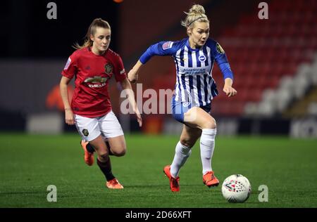 Brighton et Emily Simpkins de Hove Albion Banque D'Images