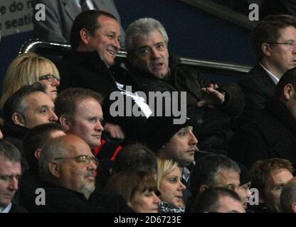 Kevin Keegan, nouveau directeur de Newcastle United, prend place Dans la zone directeurs Banque D'Images