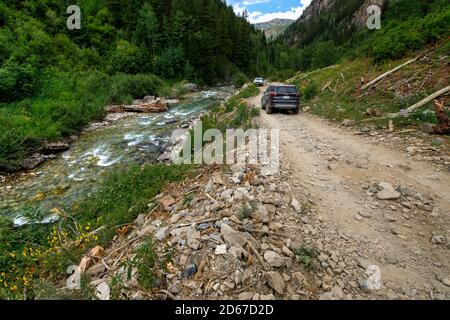 Route vers Crystal Mill. Carbondale, Colorado, États-Unis Banque D'Images