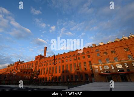 Knappenrode, Allemagne. 12 octobre 2020. Vue du Musée industriel Energiefabrik Knappenrode, l'ancienne usine de briquettes, aujourd'hui l'un des quatre sites du Musée industriel de Saxe. Après une phase de reconstruction de trois ans, l'usine d'énergie ouvre le 16 octobre 2020 avec une nouvelle exposition permanente et de nouveaux terrains extérieurs. Credit: Robert Michael/dpa-Zentralbild/dpa/Alay Live News Banque D'Images