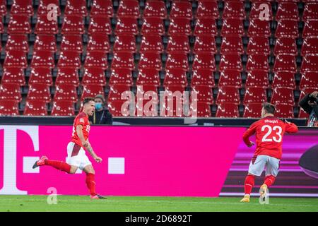 Goalschuetze Mario GAVRANOVIC (à gauche, SUI) se réjouit de l'objectif de faire 1-0 pour la Suisse, match international de football, Ligue des Nations de l'UEFA, Division A, Groupe 4, Allemagne (GER) - Suisse (SUI) 3: 3, le 13 octobre. 2020 à Koeln/Allemagne. € | utilisation dans le monde entier Banque D'Images