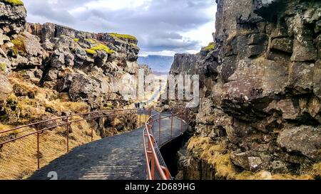 Parc national d'Islande Thingvellir. Vallée de la rift qui marque la frontière entre les plaques tectoniques nord-américaines et eurasiennes. Banque D'Images