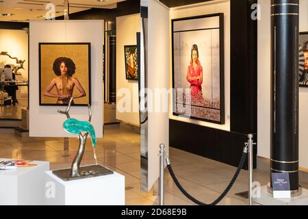 Londres, Royaume-Uni. 14 octobre 2020. Exposition d'art solo de Mila Alexander 'Awakening' à la Clarendon Fine Art Gallery de Mayfair. Crédit : SOPA Images Limited/Alamy Live News Banque D'Images