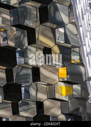 Reykjavik, Harpa, la nouvelle salle de concert et le nouveau centre de conférence (inauguré en 2011), l'intérieur. Le buidling est l'une des nouvelles icônes architecturales Banque D'Images