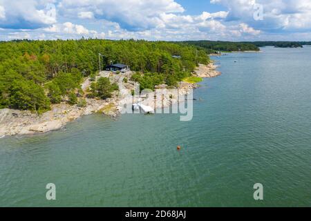 Vue aérienne de la région du sud-ouest de la Finlande où il y a des milliers d'îles, au croisement du golfe de Finlande et du golfe de Bothnia. A Banque D'Images