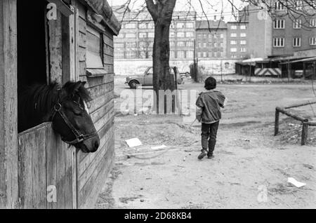 La ferme à côté du mur (Berlin Ouest) Banque D'Images