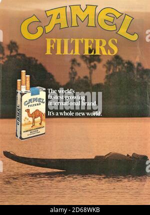 Vintage Camel filtre cigarettes papier annonce publicitaire années 80 Banque D'Images