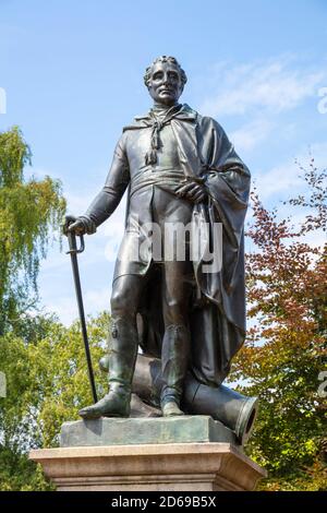Statue du 1er Duc de Wellington statue Arthur Wellesley Par George Gammon Adams dans la cathédrale Fermez Norwich Norfolk East Anglia Angleterre GB Banque D'Images