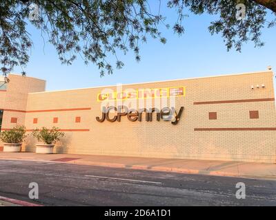 Panneau de fermeture à l'édifice de la façade de J.C. Penney dans le centre commercial près de Dallas, Texas, Amérique Banque D'Images