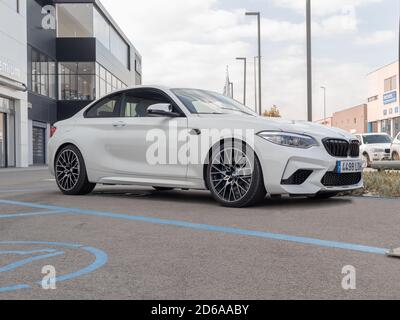 BARCELONE, ESPAGNE-9 OCTOBRE 2020: Compétition BMW M2 (F87) à City Streets Banque D'Images