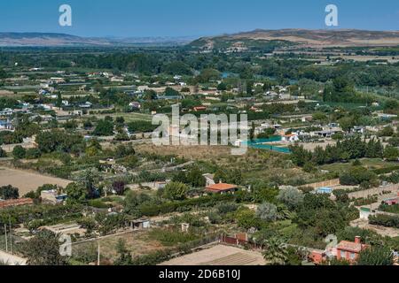 Vue aérienne générale de l'ancien pont de l'Èbre dans la ville de Tudela de Navarra, Espagne, Europe Banque D'Images