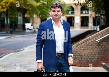 Dominic Chappell, ancien propriétaire de BHS, arrive au tribunal de la Couronne de Southwark à Londres où il est accusé de fraude fiscale. Banque D'Images