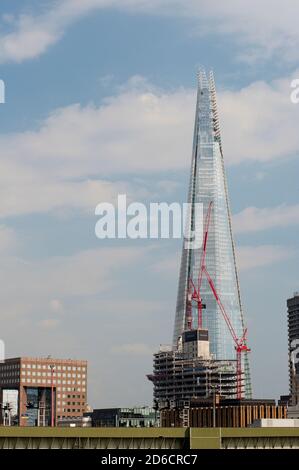 Le Shard, un gratte-ciel de 95 étages à Londres, en Angleterre. Banque D'Images