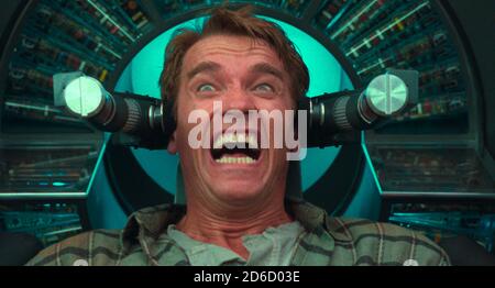 TOTAL RECALL (1990), dirigé par PAUL VERHOEVEN. Crédit : CAROLCO / Album Banque D'Images