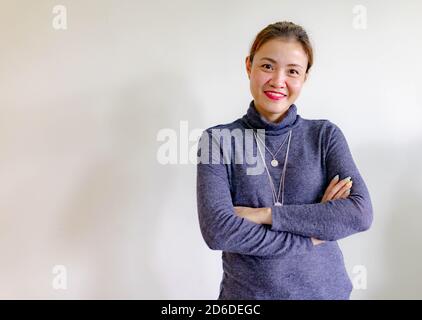 Plan de la jolie femme asiatique professionnelle peut-être comptable architecte femme d'affaires avocat avocat avocat Banque D'Images