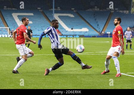 Fisayo DELE-Bashiru (17) de Sheffield tire mercredi sur le but Banque D'Images