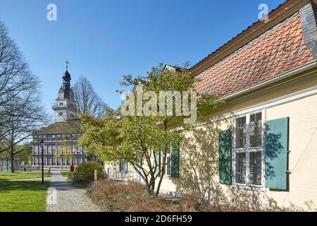 Allemagne, Basse-Saxe, Wolfenbüttel, maison de Lessing, construite en 1733, baroque tardif, Hofbeamtenhaus, 1777-1781 maison résidentielle de Gotthold Ephraim Lessing, en arrière-plan palais résidentiel Banque D'Images