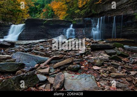 Great Falls de Tinkers Creek Cleveland, Ohio Banque D'Images