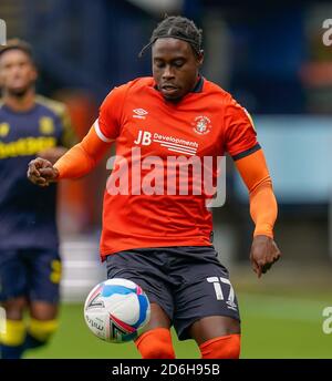 Luton, Royaume-Uni. 17 octobre 2020. Pelly Ruddock (17) de Luton Town lors du match de championnat Sky Bet entre Luton Town et Stoke City à Kenilworth Road, Luton, Angleterre, le 17 octobre 2020. Photo de David Horn/Prime Media Images. Crédit : Prime Media Images/Alamy Live News Banque D'Images