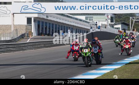 Estoril, Portugal, Italie. 17 octobre 2020. Dans la course pendant le Round 8 Pirelli Estoril Round Race1, World Superbike - SBK à estoril, portugal, Italie, octobre 17 2020 crédit: Independent photo Agency/Alay Live News Banque D'Images