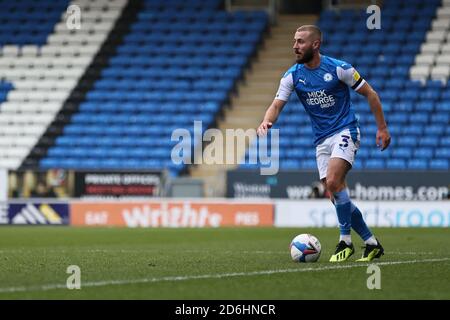 PETERBOROUGH, ANGLETERRE. 17 OCTOBRE 2020. DaN Butler, de Peterborough, en action lors du match Sky Bet League 1 entre Peterborough et Oxford United à London Road, Peterborough, le samedi 17 octobre 2020. (Crédit : James HolyOak | MI News) crédit : MI News & Sport /Alay Live News Banque D'Images