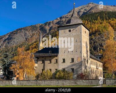 Centre du parc national et château de Planta-Wildenberg, Zernez, Engadin, Grisons, Suisse Banque D'Images