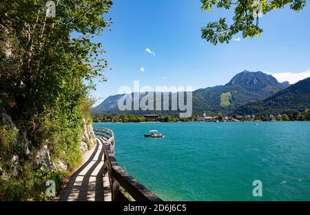 Buerglsteig avec Rettenkogel, Strobl am Wolfgangsee, Salzkammergut, pays de Salzbourg, Autriche Banque D'Images