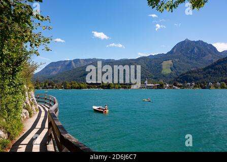 Buerglsteig avec Rettenkogel, Strobl am Wolfgangsee, Salzkammergut, pays de Salzbourg, Autriche Banque D'Images