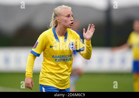 Brighton et Hove Albion's Inessa Kaagman lors du match de Super League féminin FA à Walton Hall Park, Liverpool. Banque D'Images