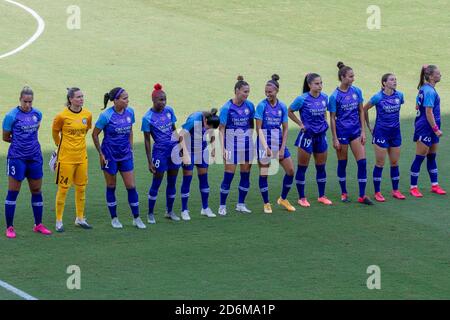 Orlando, États-Unis. 17 octobre 2020. Orlando Team avant le match NWSL entre Orlando Pride et North Carolina courage au stade Exploria à Orlando, FL. *AUCUNE UTILISATION COMMERCIALE Stacy White/SPP crédit: SPP Sport Press photo. /Alamy Live News Banque D'Images