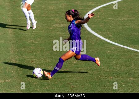 Orlando, États-Unis. 17 octobre 2020. Pendant le match NWSL entre Orlando Pride et North Carolina courage au stade Exploria à Orlando, FL. *AUCUNE UTILISATION COMMERCIALE Stacy White/SPP crédit: SPP Sport Press photo. /Alamy Live News Banque D'Images