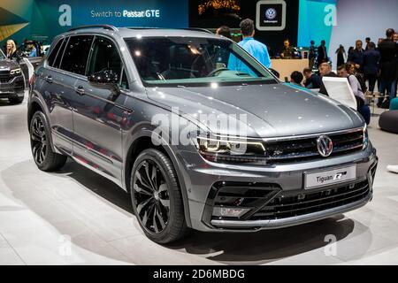 Volkswagen Tiguan R-Line au 89e salon international de l'automobile de Genève. Genève, Suisse - 5 mars 2019. Banque D'Images