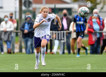 Sint Andries, Belgique. 18 octobre 2020. Jarne Teulings (16 Anderlecht) photographié lors d'un match de football féminin entre Club Brugge Dames YLA et RSC Anderlecht Ladies le cinquième jour de match de la saison 2020 - 2021 de la Super League belge Scooore Womens, dimanche 18 octobre 2020 à Bruges, Belgique . PHOTO SPORTPIX.BE | SPP | DAVID CATRY David Catry | Sportpix.be | SPP Credit: SPP Sport Press photo. /Alamy Live News Banque D'Images