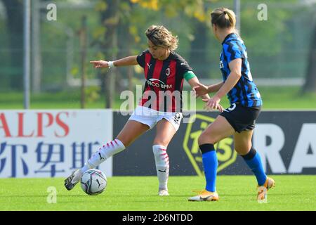 Milan, Italie. 18 octobre 2020. Pendant la série UN match féminin entre les femmes AC Milan et FC Inter femmes Cristiano Mazzi/SPP crédit: SPP Sport presse photo. /Alamy Live News Banque D'Images