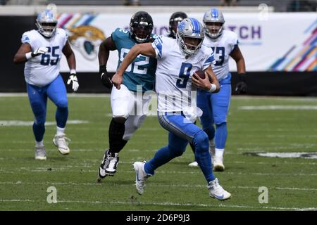 Jacksonville, États-Unis. 18 octobre 2020. Le quarter back des Lions de Detroit Matthew Stewart (9) se présente pour la première fois au premier trimestre alors que les Lions rivalisent contre les Jacksonville Jaguars au TIAA Bank Field de Jacksonville, en Floride, le dimanche 18 octobre 2020. Les Lions ont battu les Jaguars 34-16. Photo de Joe Marino/UPI crédit: UPI/Alay Live News Banque D'Images