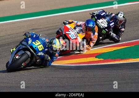 Alcaniz, Espagne. 18 octobre 2020. Joan Mir (1er L) de Suzuki Ecstar lors de la course du Grand Prix d'Aragon à Alcaniz, Espagne, 18 octobre 2020. Crédit: Pablo Morano/Xinhua/Alay Live News Banque D'Images