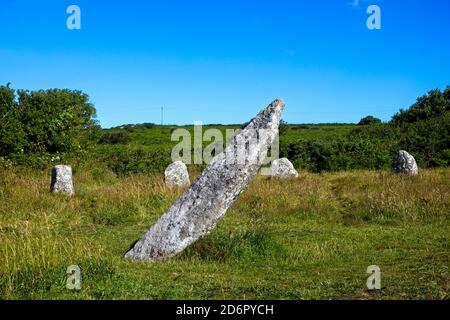 La pierre penchée centrale du cercle de pierres Boscawen-un, un âge de bronze fin néolithique-début (env 2500-1500 BC) monument, ouest de Cornwall, Angleterre, Banque D'Images