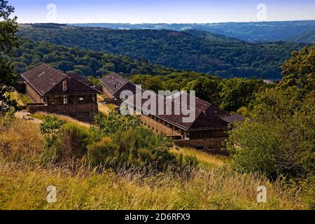 Ancien NS-Ordensburg Vogelsang, aujourd'hui mémorial, maisons de camaraderie, Allemagne, Rhénanie-du-Nord-Westphalie, parc national d'Eifel, Schleiden Banque D'Images