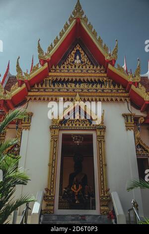 Wat Suwan Khiri Khet, Thaïlande, Phuket - 2019. Temple sur Coron Beach à Phuket. Banque D'Images