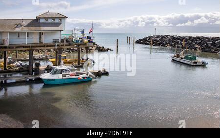 le petit port de pêche de ventnor sur l'île de wight Banque D'Images