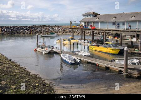 le petit port de pêche de ventnor sur l'île de wight Banque D'Images