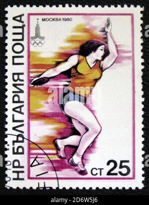 MOSCOU, RUSSIE - 7 JANVIER 2017: Un timbre imprimé en URSS consacré le jeu Olimpic 1980 à Moscou. Affiche le lancement de Discus. Vers 1980 Banque D'Images