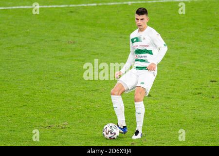 Karol Fila de Lechia vu en action pendant le match polonais Ekstraklasa entre Lechia Gdansk et Pogon Szczecin.(score final; Lechia Gdansk 0:1 Pogon Szczecin) Banque D'Images