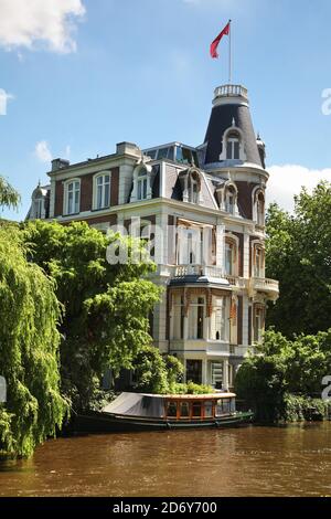 Weteringschans près de remblai rue d Amsterdam. Pays-bas Banque D'Images