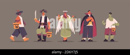 mettez les gens de course de mélange dans différents costumes debout ensemble heureux halloween party celebration concept plat pleine longueur horizontale illustration vectorielle Illustration de Vecteur