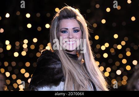 Nicola McLean participe à la soirée d'ouverture de Winter Wonderland, à Hyde Park, dans le centre de Londres Banque D'Images