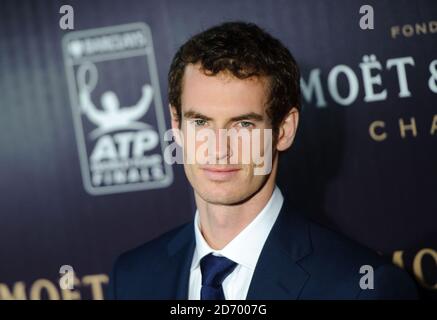 Andy Murray assiste au Gala des finales du Barclays ATP World Tour en aide à la Great Ormond St Hospital Charity, à la Battersea Power Station, dans le sud de Londres. Banque D'Images