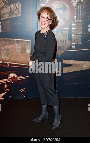 Una Stubbs assistant aux ITV Crfime Thriller Awards, à l'hôtel Grosvenor dans le centre de Londres. Banque D'Images