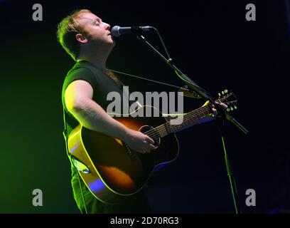 James McCartney se produit au V Festival à Chelmsford, Essex. Banque D'Images