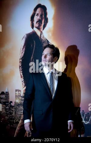 Paul Rudd assiste à la première d'Anchorman 2: The Legend continue, au vue Cinema de Leicester Square, Londres Banque D'Images